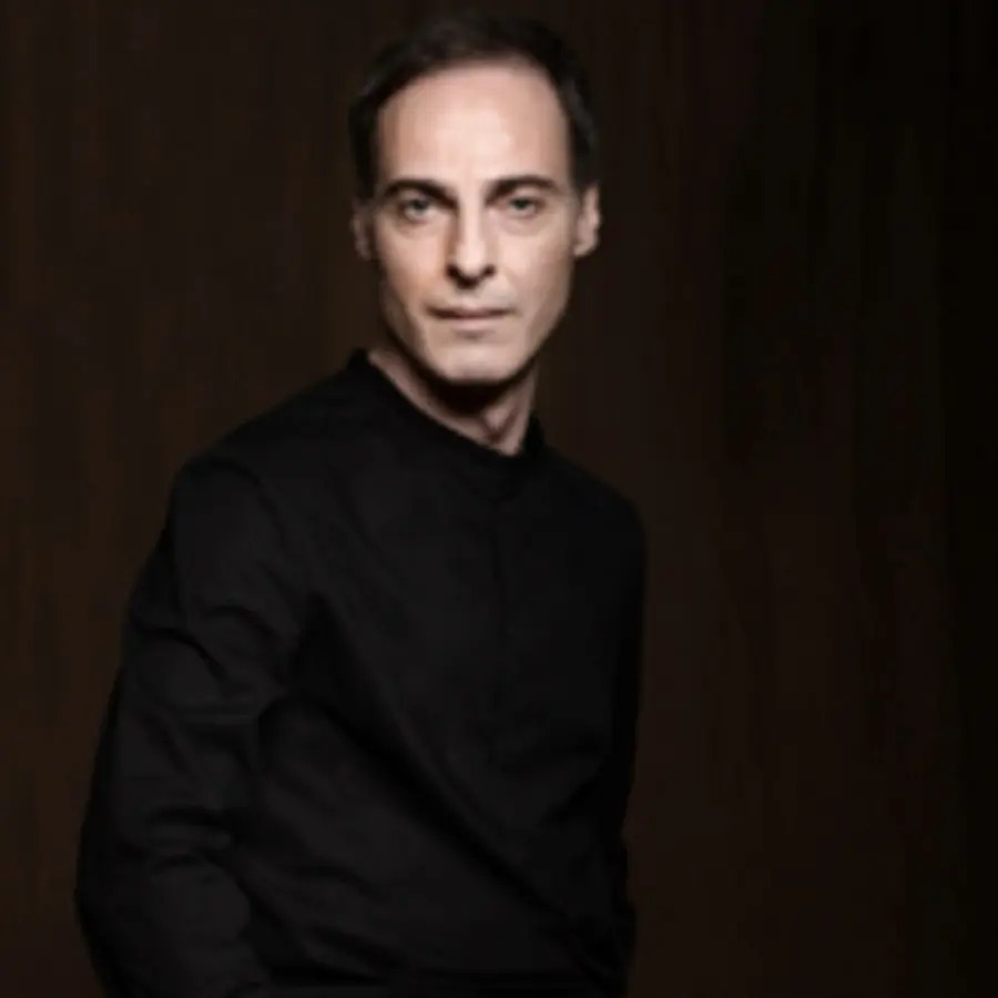 LEONORA I ROGI