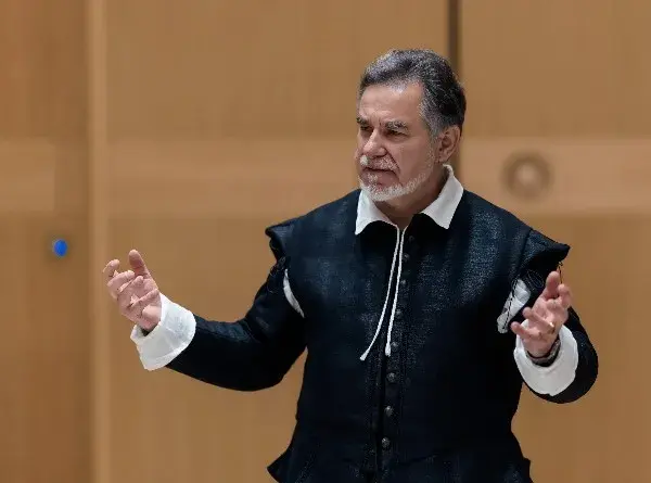Pod rękę z Szekspirem - Zwiedzanie Teatru
